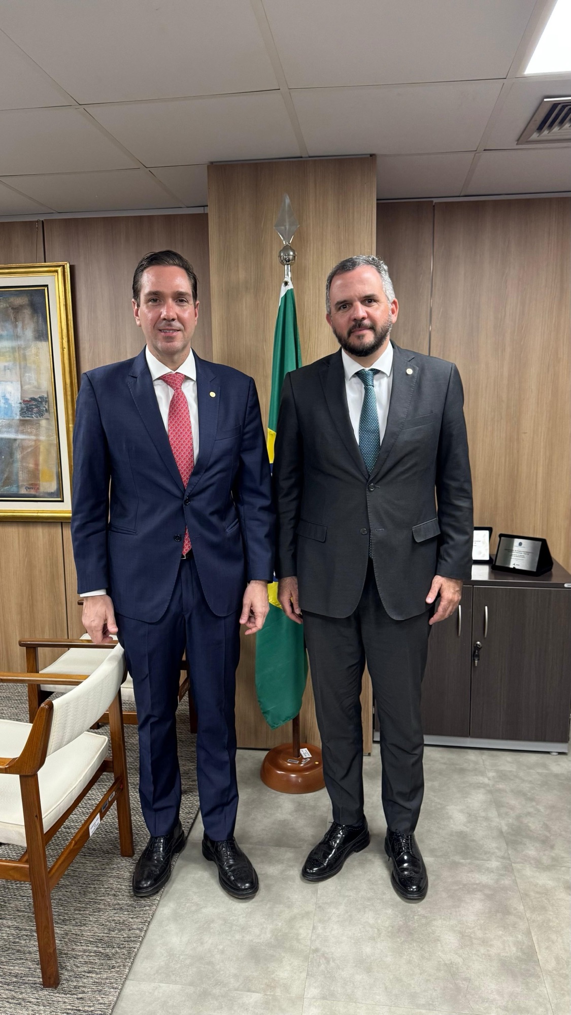 [ROTAS AÉREAS] Secretário Eduardo Bismarck celebra inclusão dos aeroportos de Aracati e Jericoacoara no programa AmpliAR após articulação em Brasília