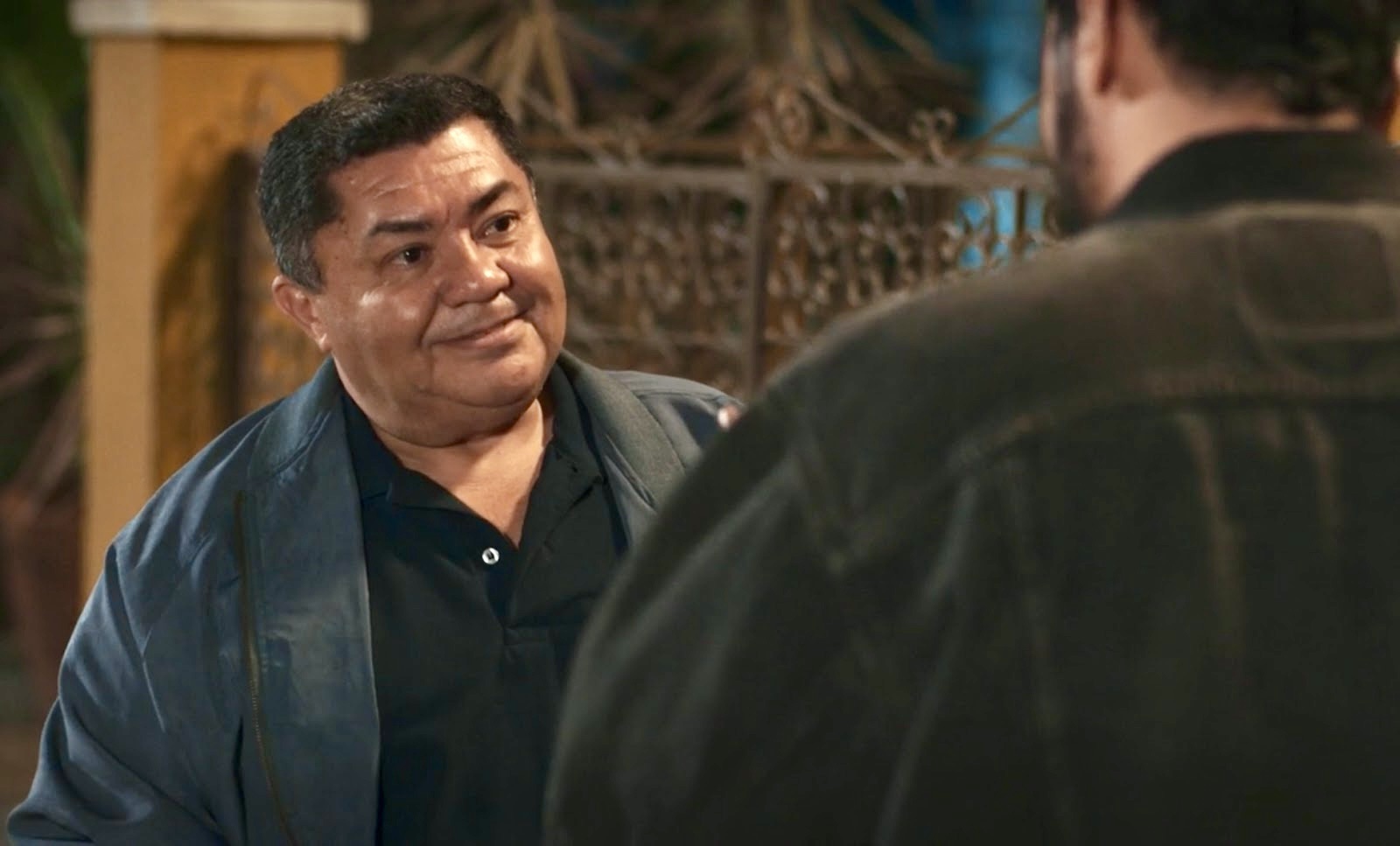 Cesário Candhí, de Duque de Caxias, estreia em ‘Vale Tudo’ como Ademir