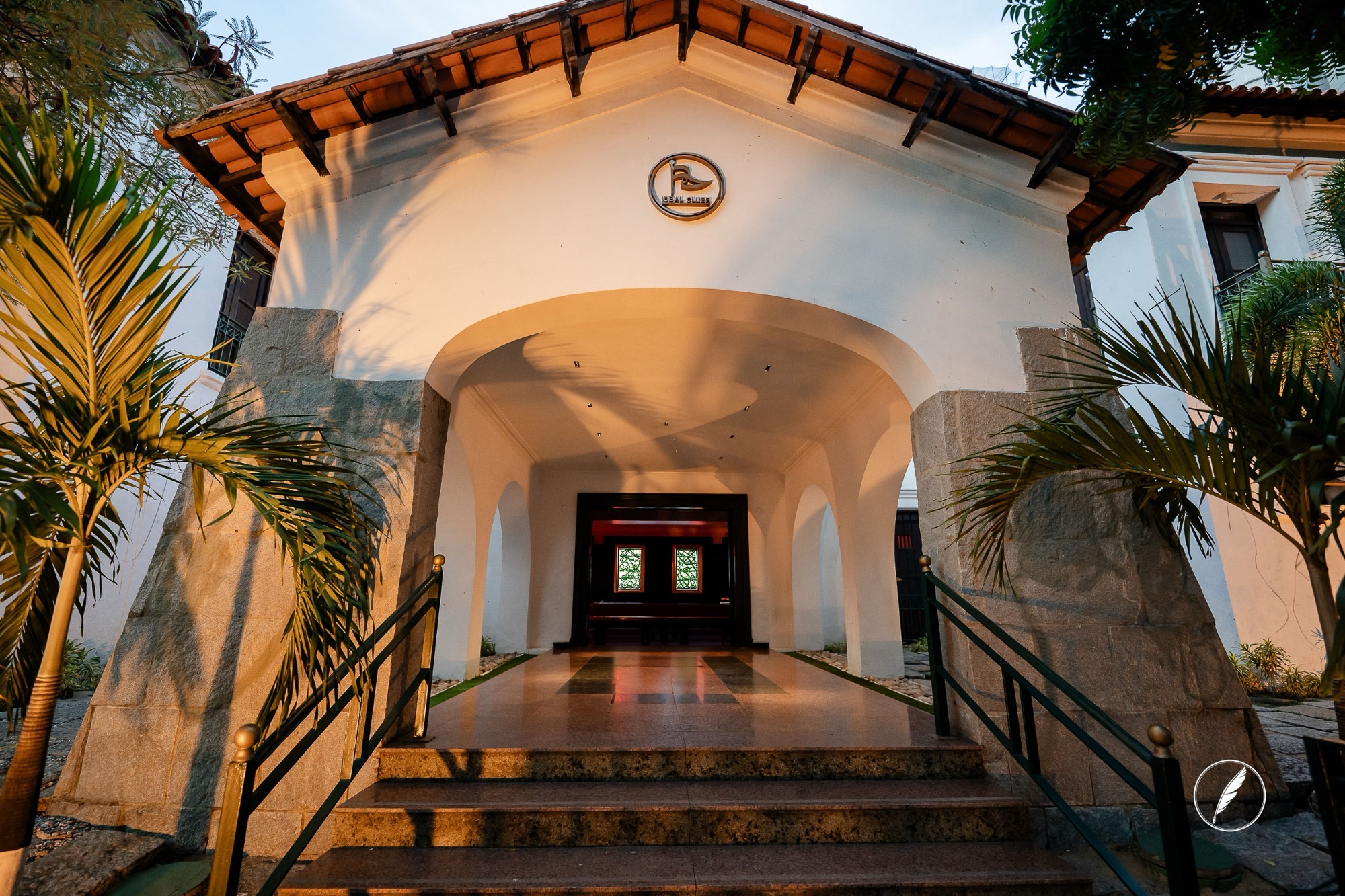 Ideal Clube celebra 94 anos com baile de gala e show de Marcos Lessa