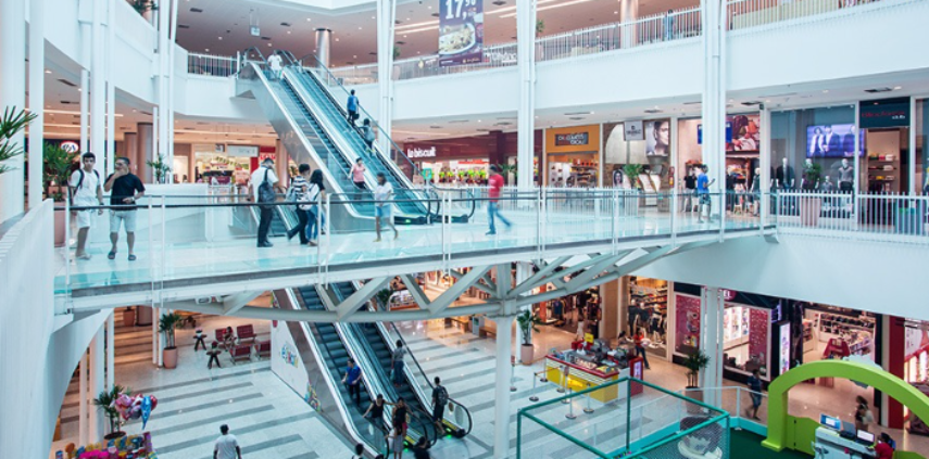 Fortaleza Liquida chega ao Shopping Parangaba com descontos especiais