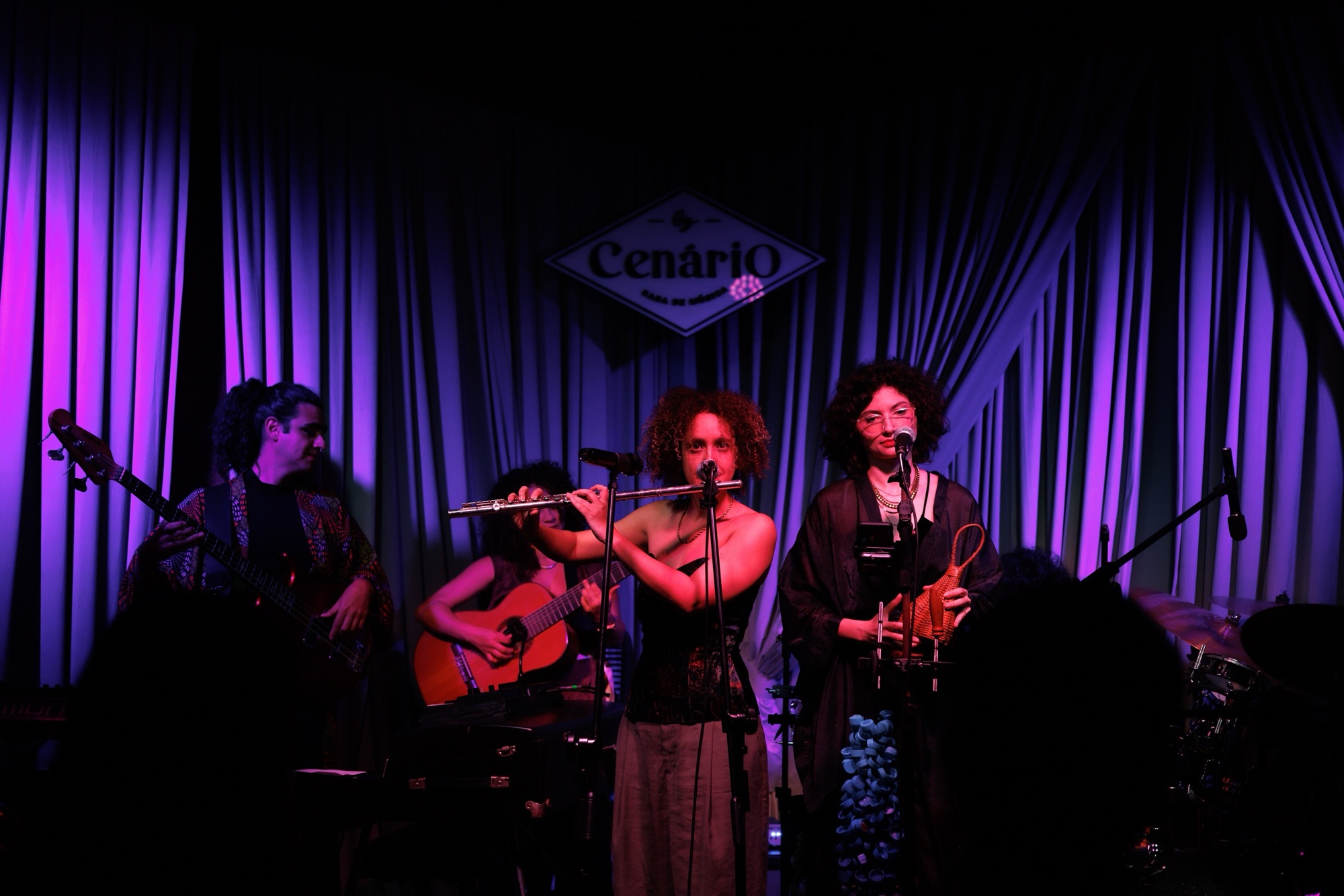 Com casa cheia, Cenário recebe Azymuth em show exclusivo