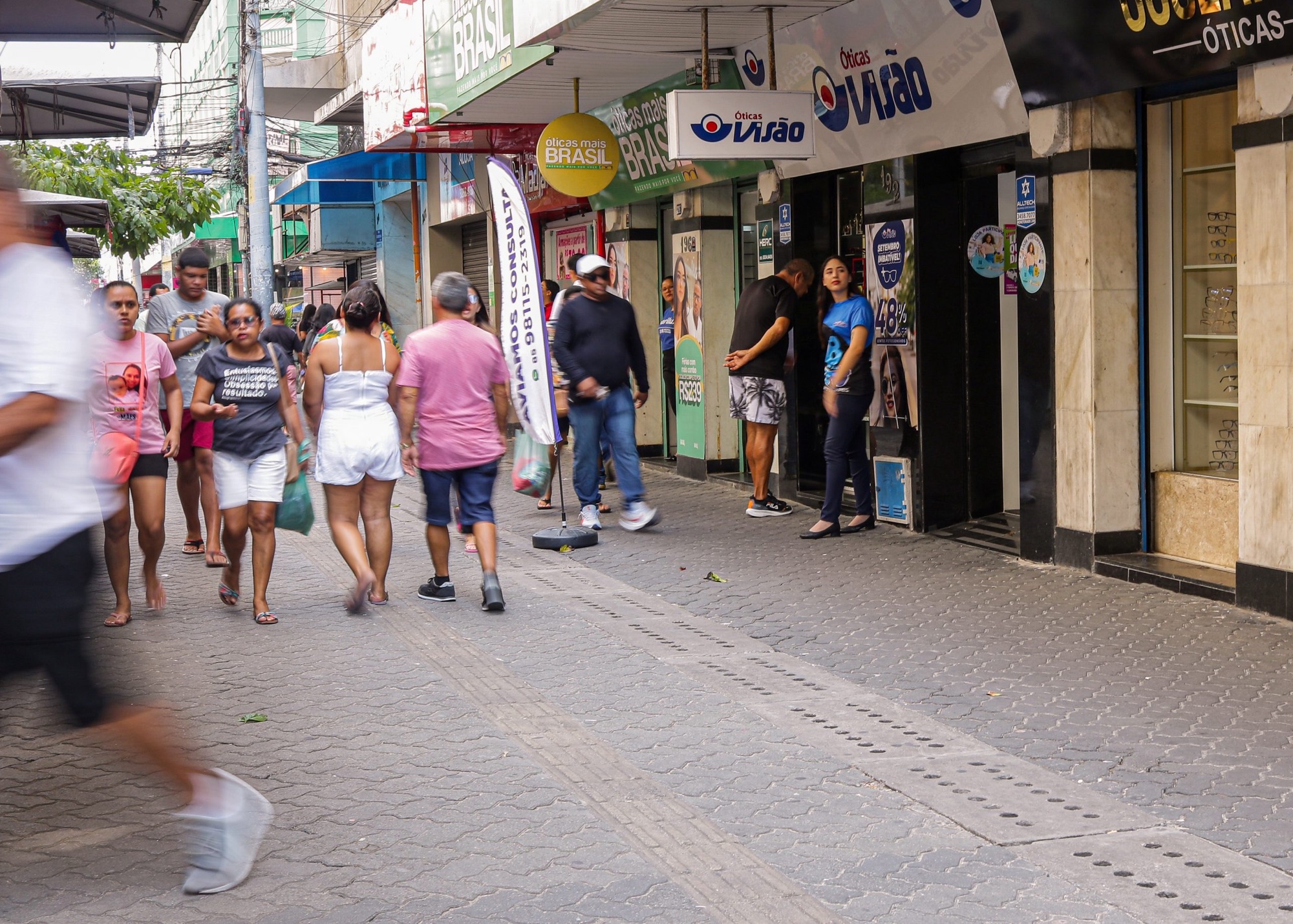 Com roupas e brinquedos no topo da lista, vendas no Dia das Crianças devem movimentar R$ 16,7 bilhões, diz pesquisa CNDL/SPC Brasil