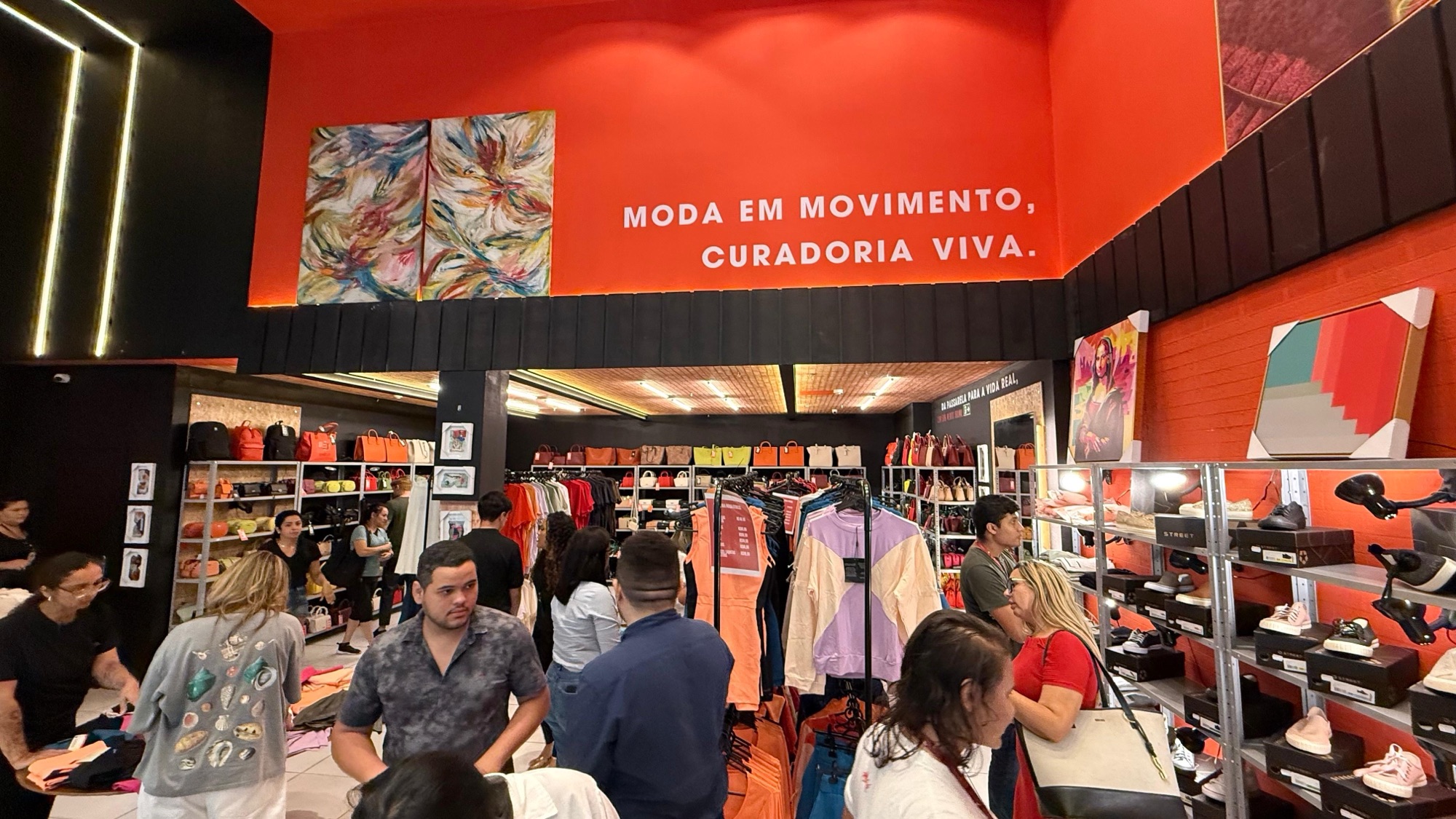 Via Sul Shopping recebe, pela primeira vez no Ceará, o OFFLET, outlet itinerante de grandes marcas com descontos de até 80%