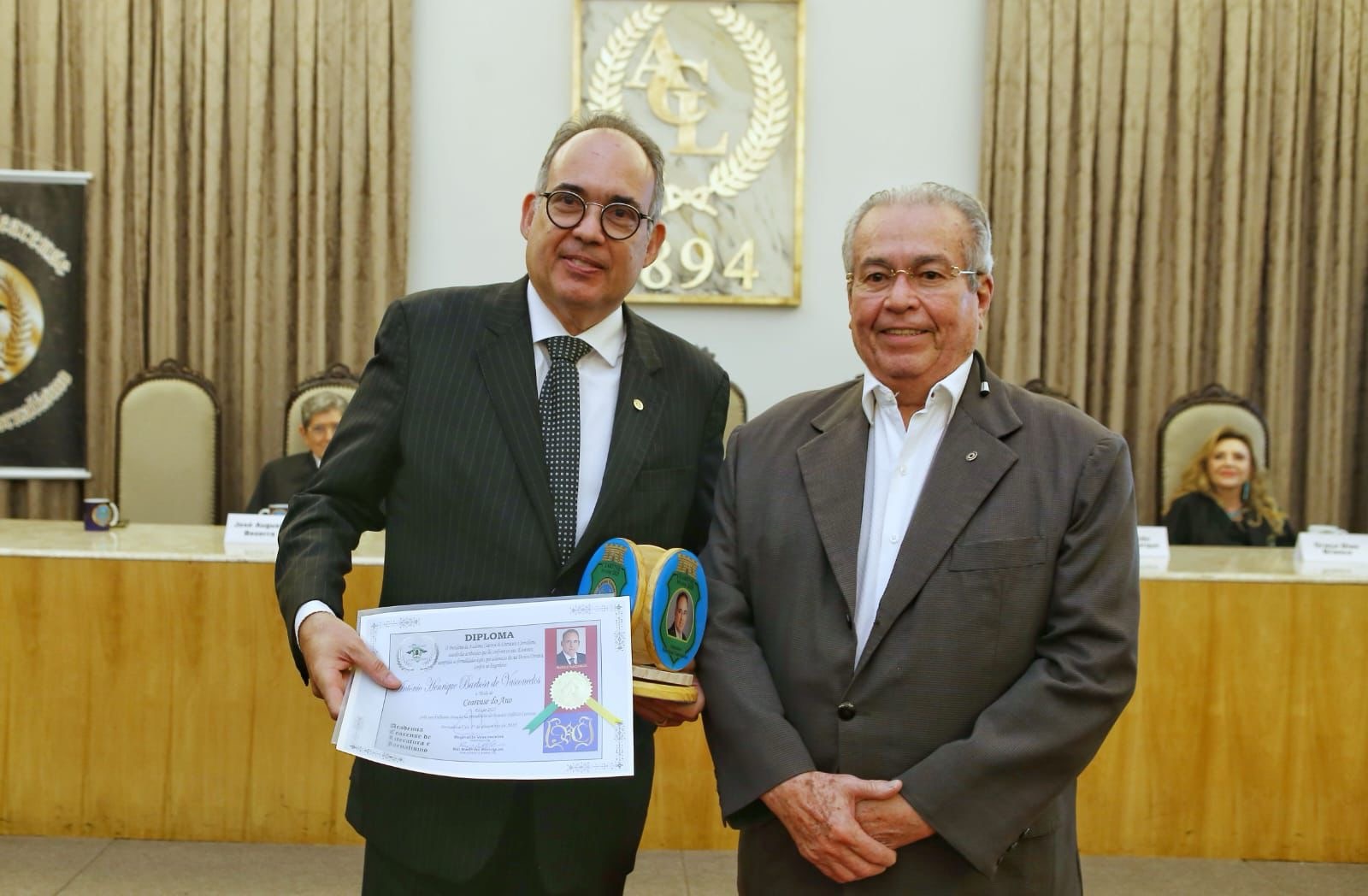 Presidente do Clube Náutico, Henrique Vasconcelos recebe título de Cearense do Ano
