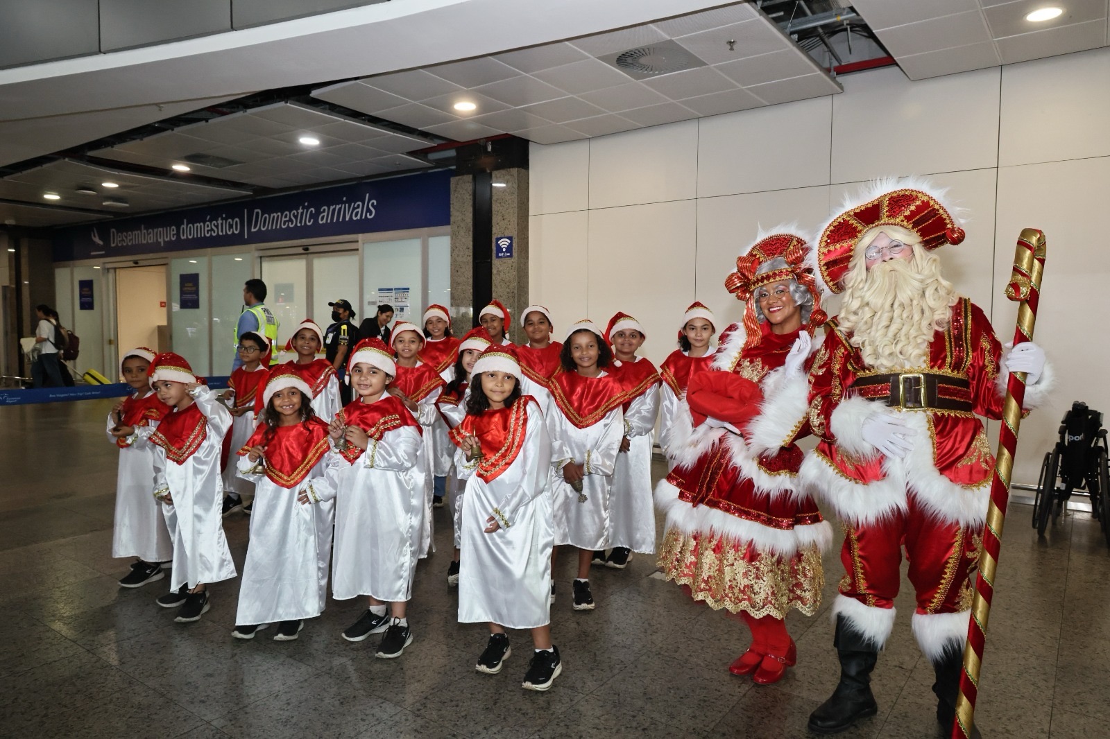 Apresentações do Coral da Luz chegam ao Aeroporto de Fortaleza