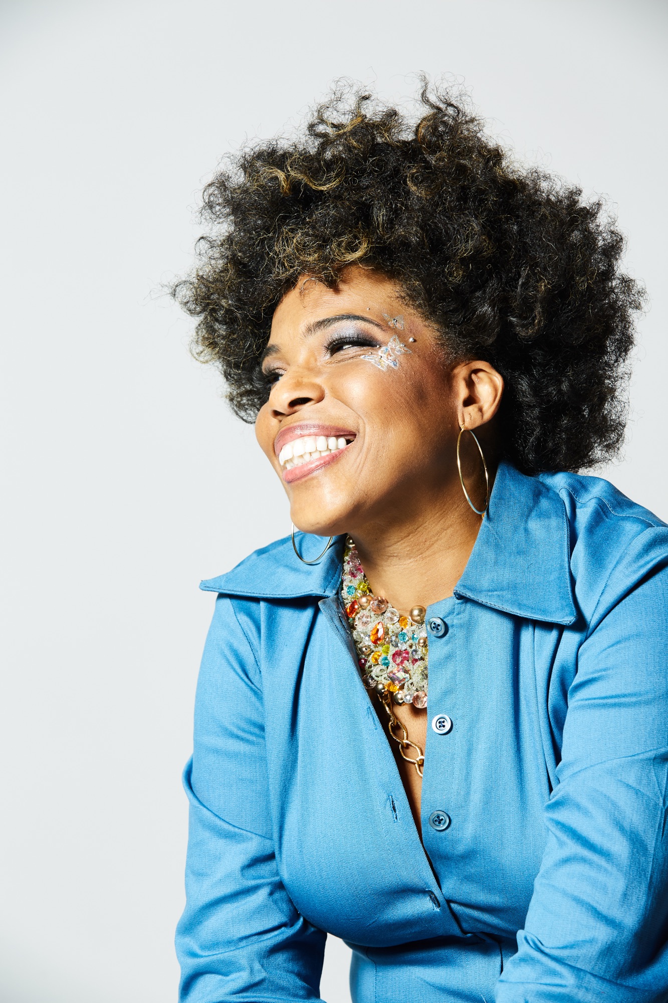 SHOW INTERNACIONAL EM FORTALEZA: Macy Gray traz para o Brasil sua turnê de verão 2026