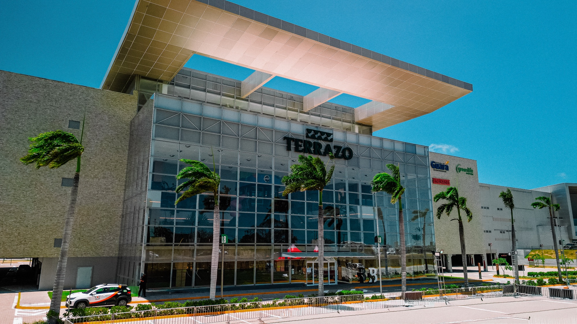 Terrazo Shopping divulga horário especial de funcionamento para Natal e Réveillon
