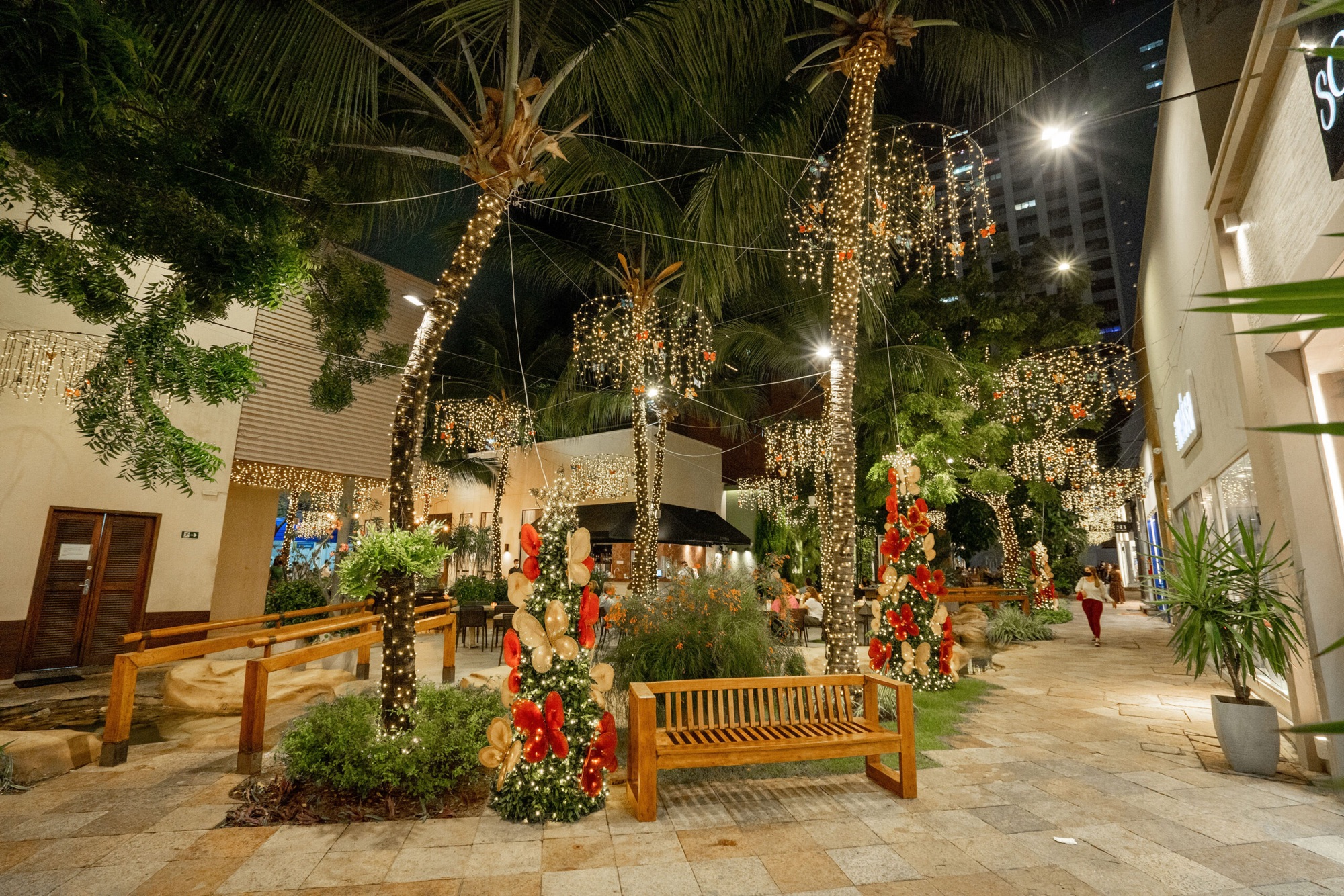 Jardins Open Mall divulga horário especial de funcionamento para o Natal e Ano Novo