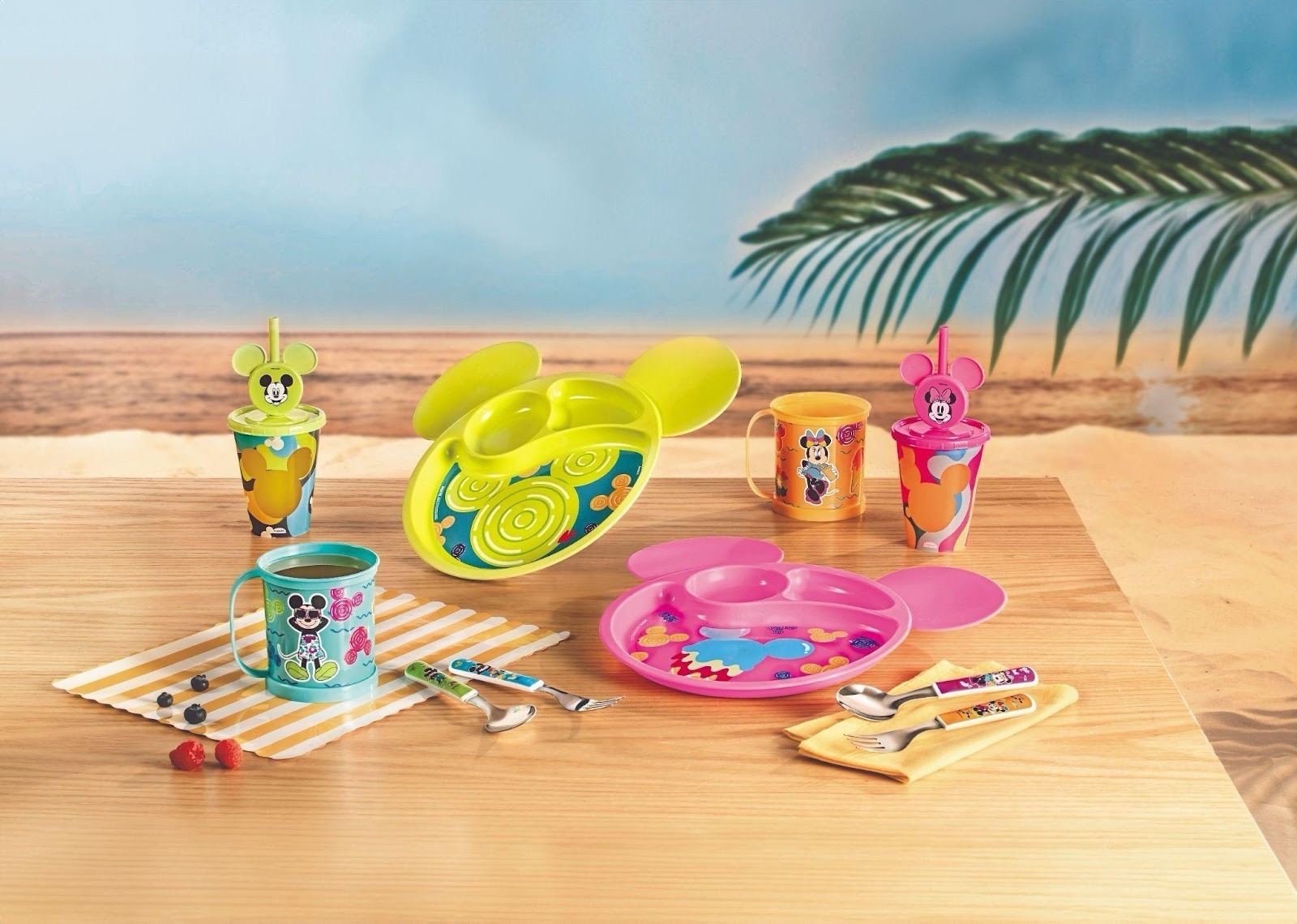 Avon lança coleção Verão Disney Casa & Estilo