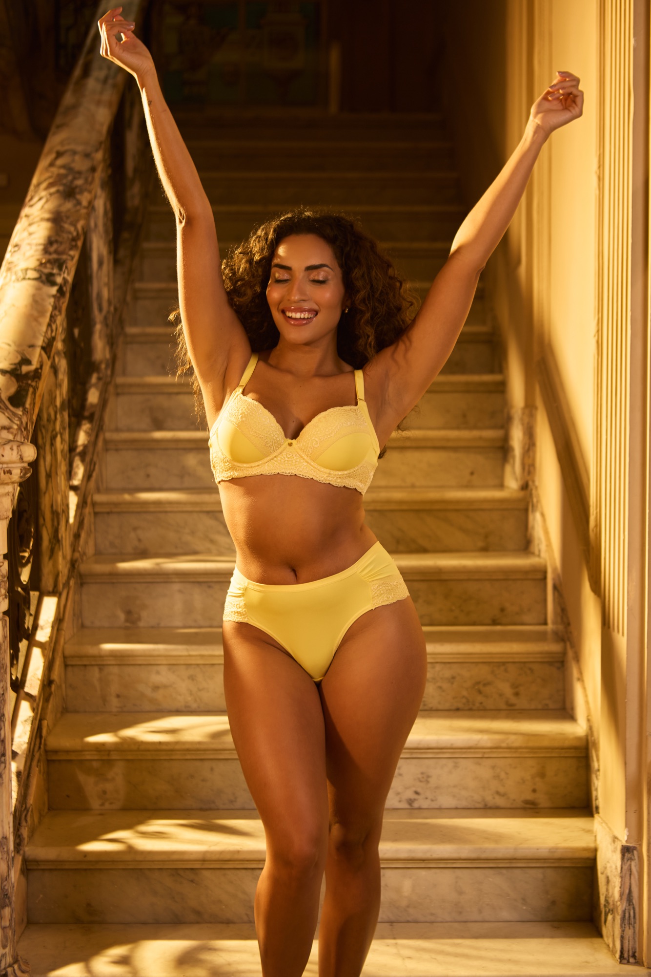 Lingerie adequada ao verão prioriza conforto e funcionalidade em períodos de calor intenso