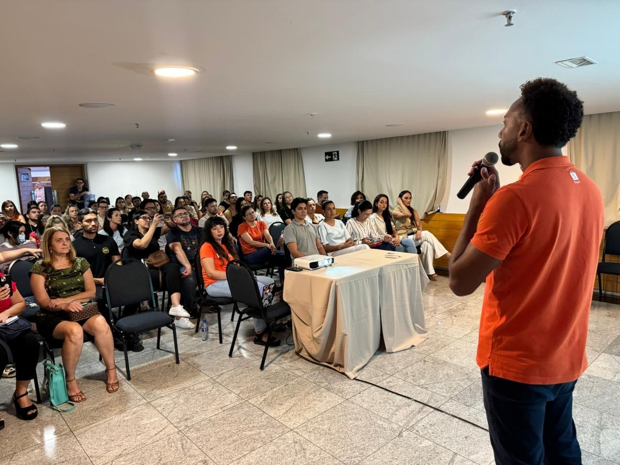 Estação Fashion recebe treinamento promovido pela Shopee com foco em crescimento de vendas