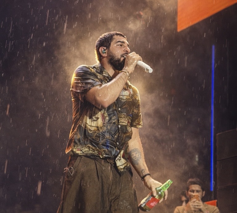 Nattan leva irreverência e versatilidade musical ao aniversário de 300 anos de Fortaleza