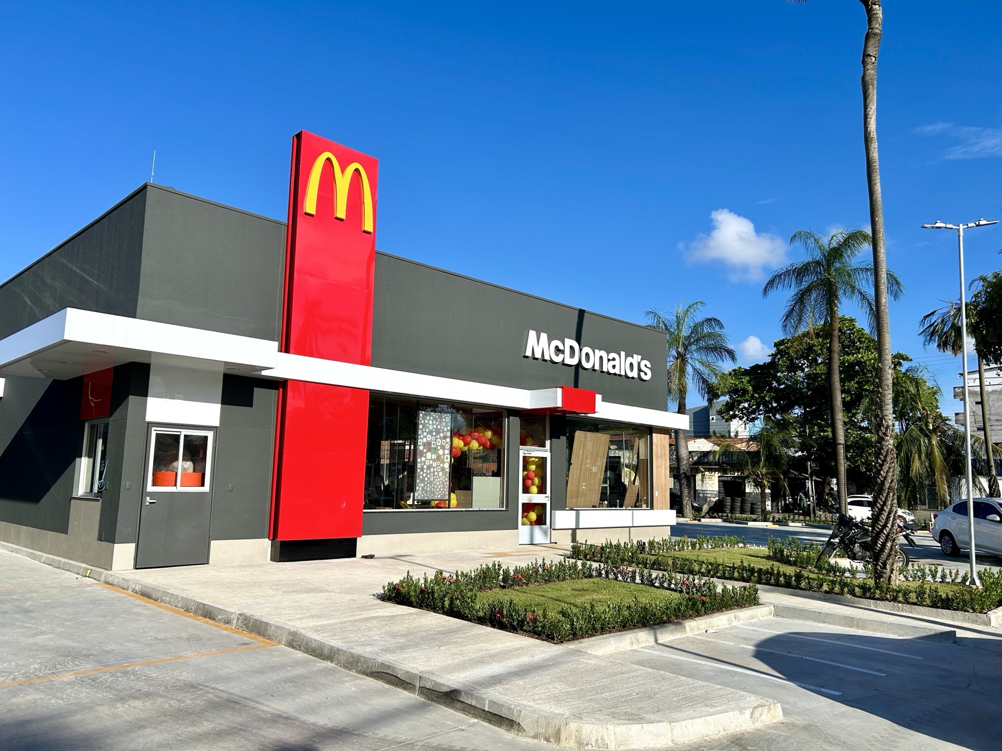 McDonald’s inaugura novo restaurante em Fortaleza