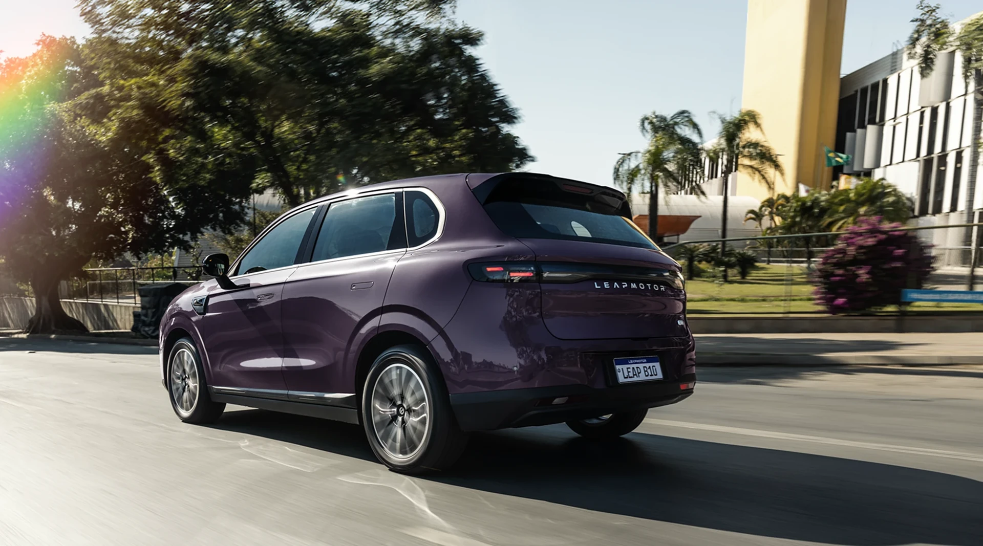 Leapmotor B10 em Fortaleza: onde fazer test drive e o que esperar do carro elétrico que chega ao Brasil