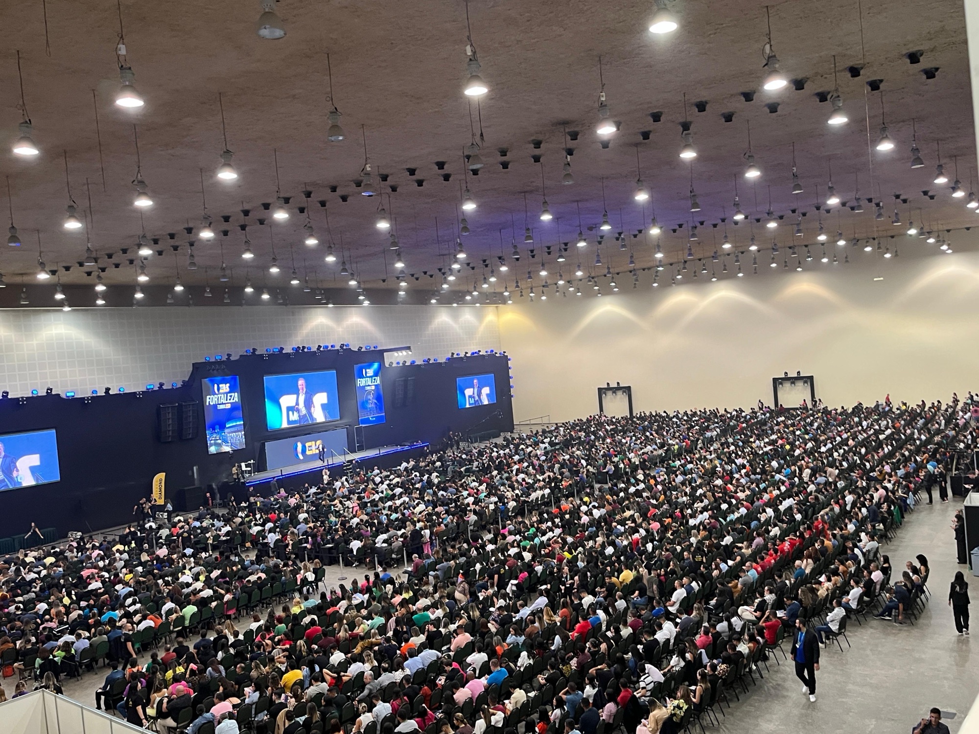 Agenda de eventos em Fortaleza em abril movimenta turismo e deve impulsionar milhões na economia