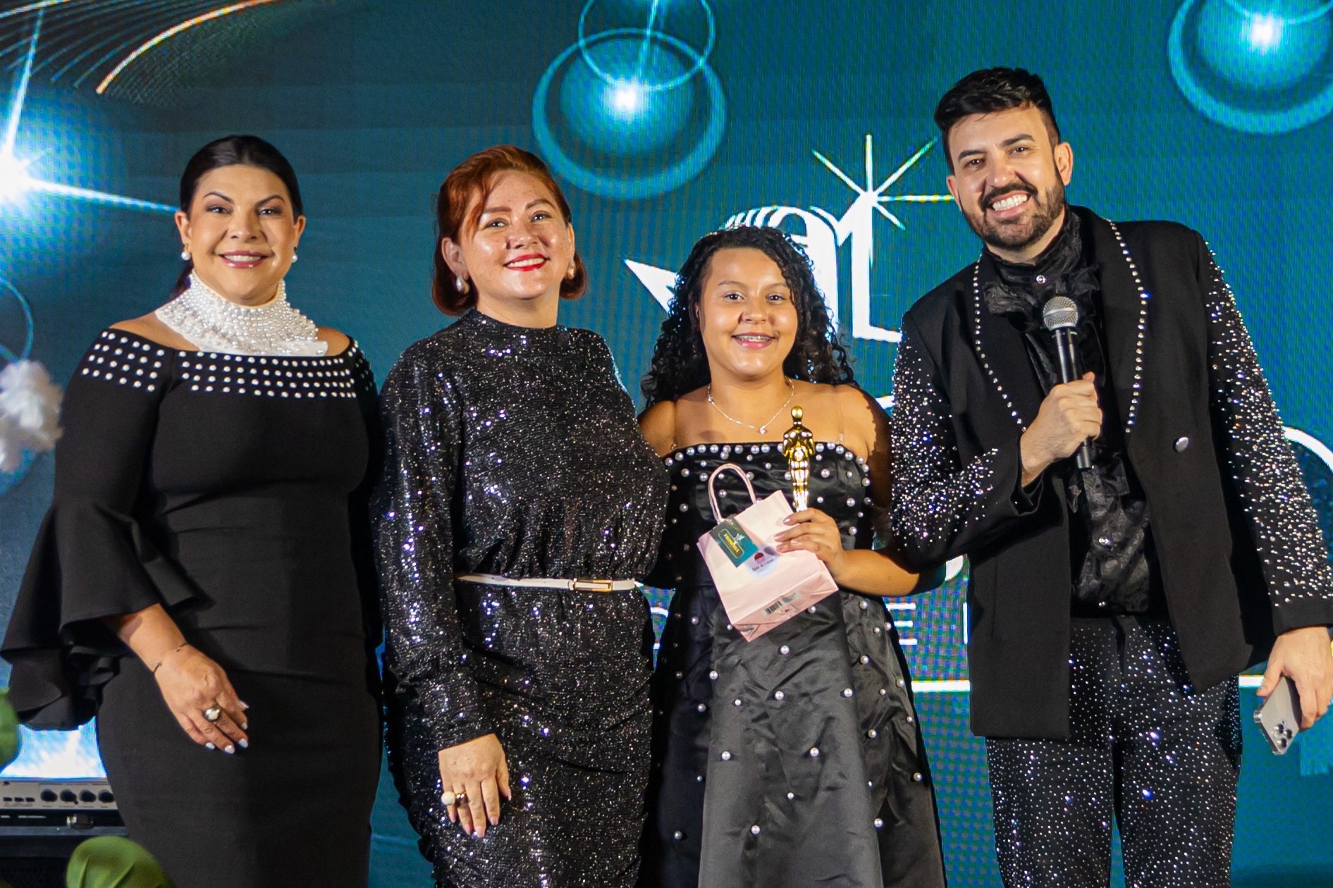 Íngrid Vitória vence Prêmio Promessa Gospel 2026 e desponta como revelação entre talentos kids